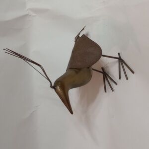 Metal bird sculpture
